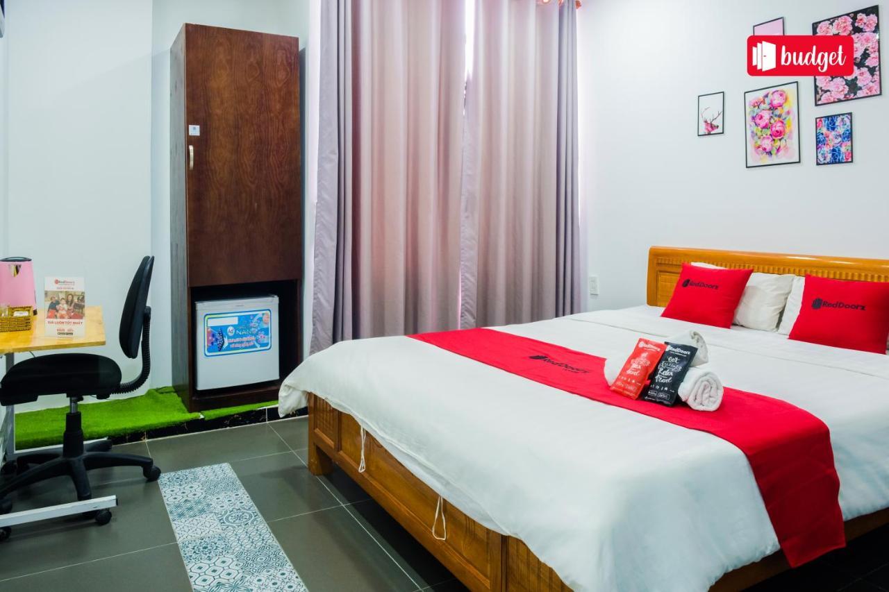 Khách sạn RedDoorz Shusimi House Nguyen Van Troi 2*